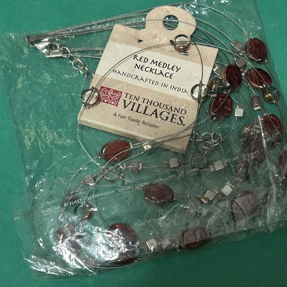 TEN THOUSAND VILLAGES India Handmade Multicolor Red & Clear Stones Necklace NWT - Picture 1 of 4